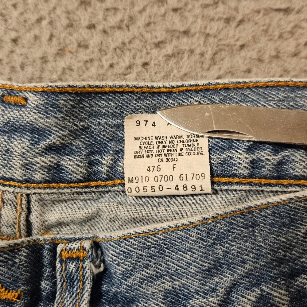 Vintage Levis 550 4891 Mens 33x36 Relaxed Fit Blue Denim Jeans Canada Made